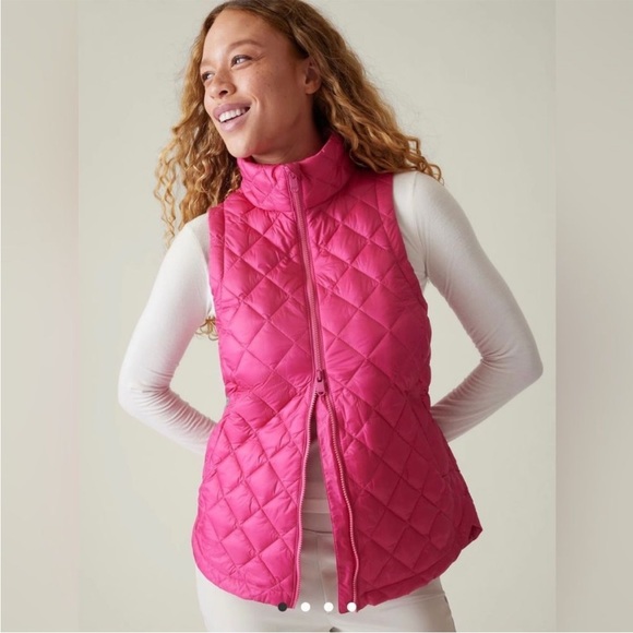 NWT Athleta Whisper Featherless Quilted Vest in Salvia Pink (XXS) - Picture 1 of 12